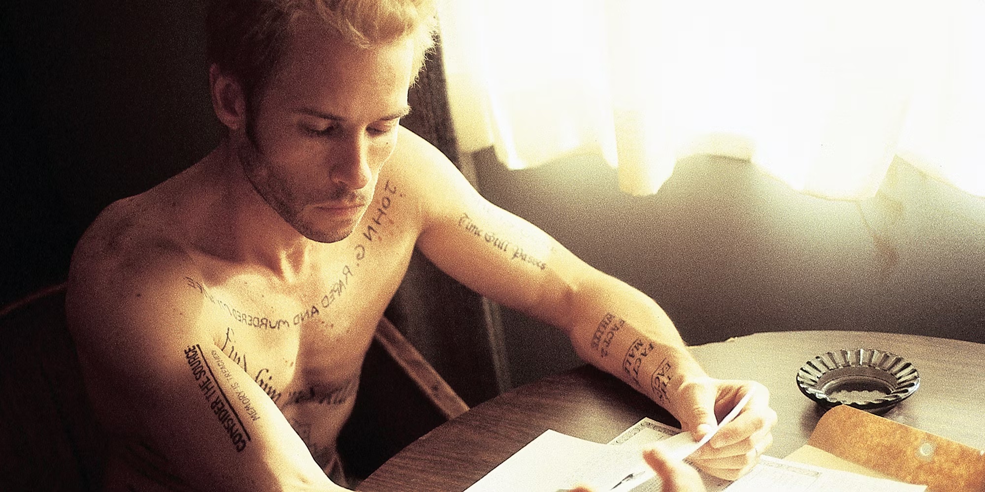 The tattoos on Leonard's body serve as a todo list to help him work despite his amnesia.